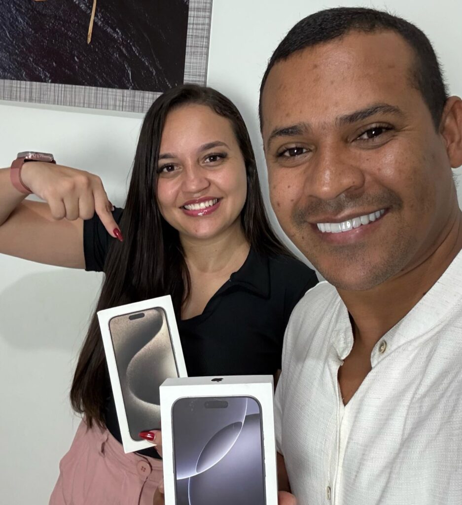 Temos uma notícia de tirar o fôlego que vai fazer seu coração bater mais forte e sua mente fervilhar de entusiasmo! Em uma colaboração exclusiva e imperdível com o icônico Cláudio Apolinário, estamos lançando uma campanha transformadora que não apenas promete, mas vai revolucionar sua relação com o mundo